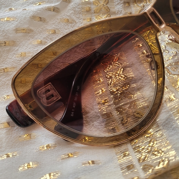 Balenciaga Gold-Tinted Sunglasses - Picture 4 of 7